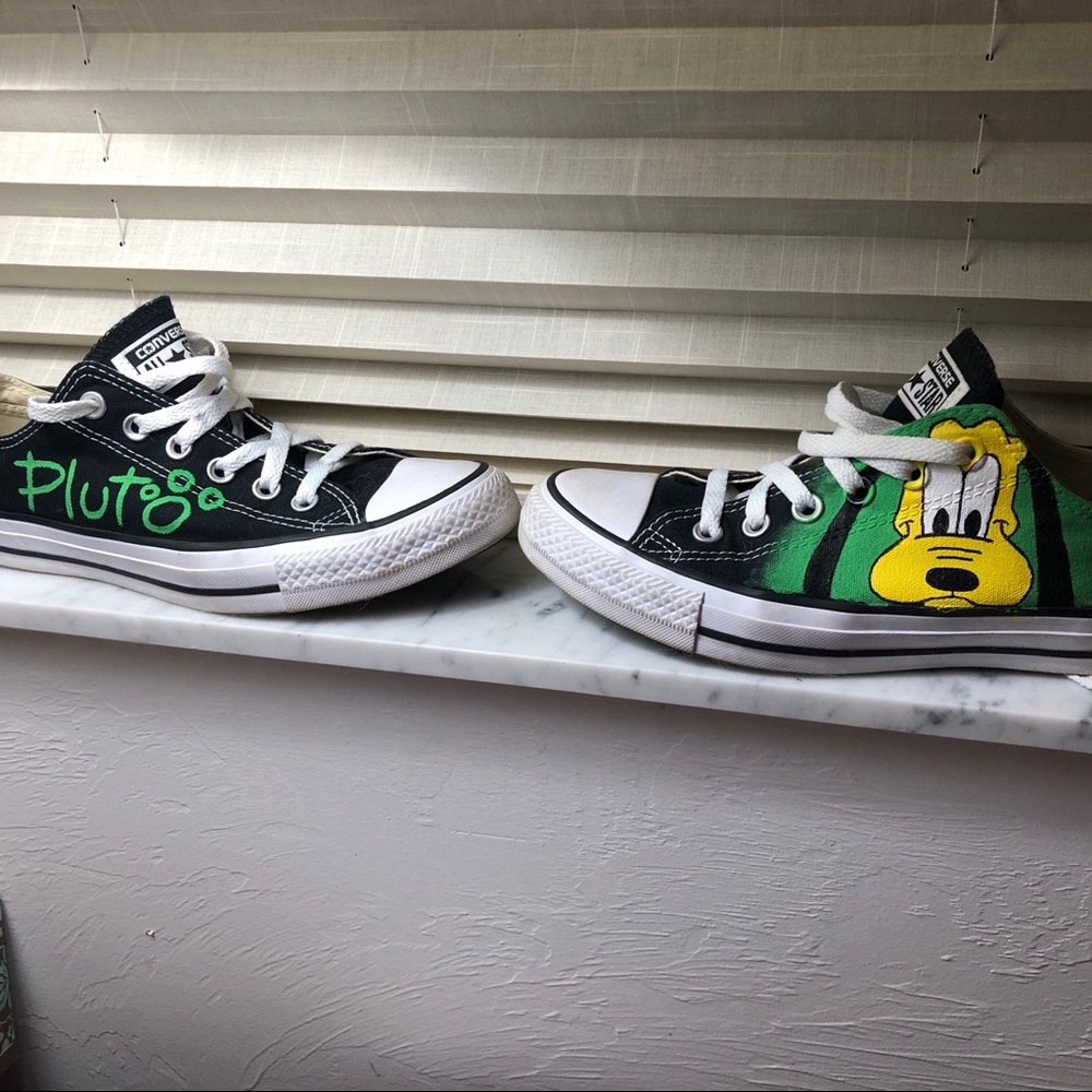 Pluto Shoes